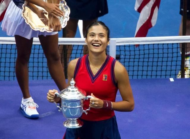 乐此不疲地 乐此不疲地